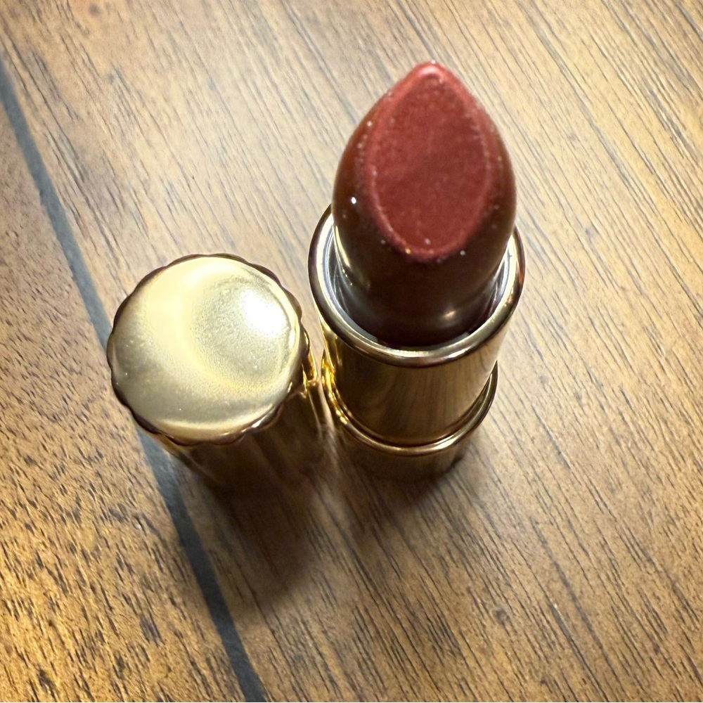 Estee Lauder Pure Color Long Lasting Lipstick Rouge Longue Tenur 148 Hot Kiss